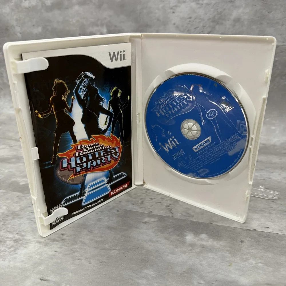 Dance Dance Revolution Hottest Party - Nintendo Wii - Complete CIB